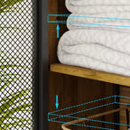 Étagère de rangement industrielle de salle de bain avec portes en treillis métallique et design au-dessus des toilettes