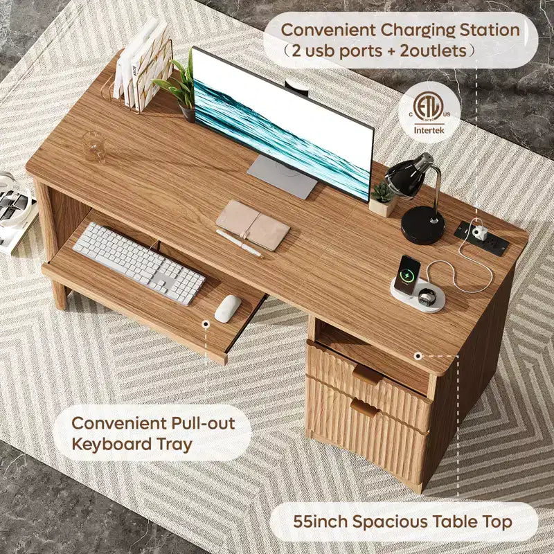 Bestier Bureau d'ordinateur 55 pouces pour PC avec prises électriques, tiroir coulissant pour clavier et tiroirs de rangement