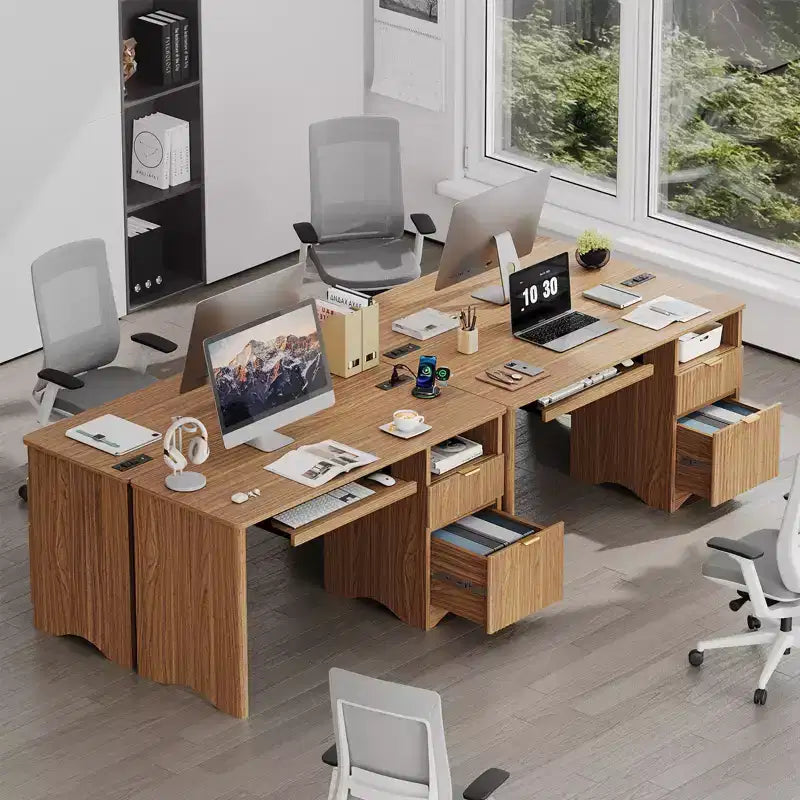 Bestier Bureau d'ordinateur 55 pouces pour PC avec prises électriques, tiroir coulissant pour clavier et tiroirs de rangement