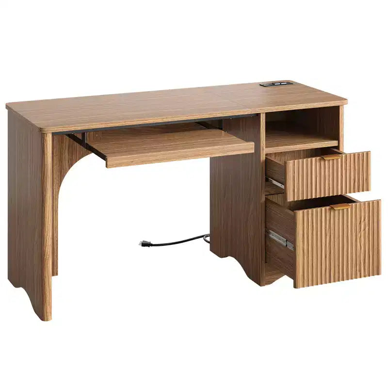 Bestier Bureau d'ordinateur 55 pouces pour PC avec prises électriques, tiroir coulissant pour clavier et tiroirs de rangement
