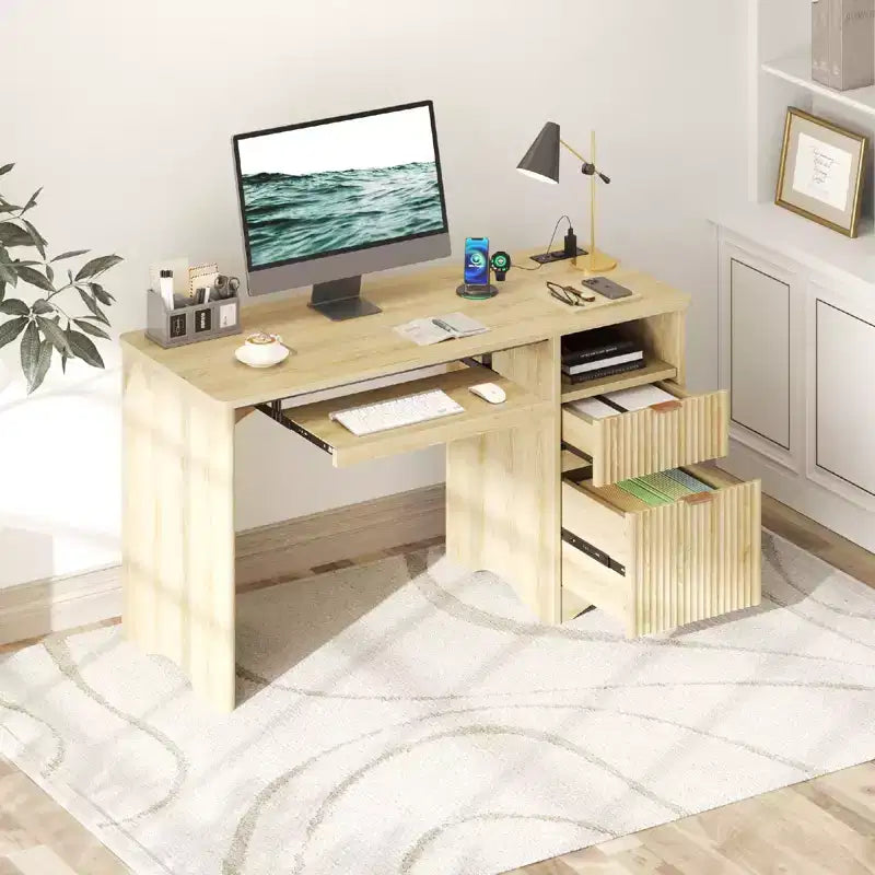 Bestier Bureau d'ordinateur 55 pouces pour PC avec prises électriques, tiroir coulissant pour clavier et tiroirs de rangement