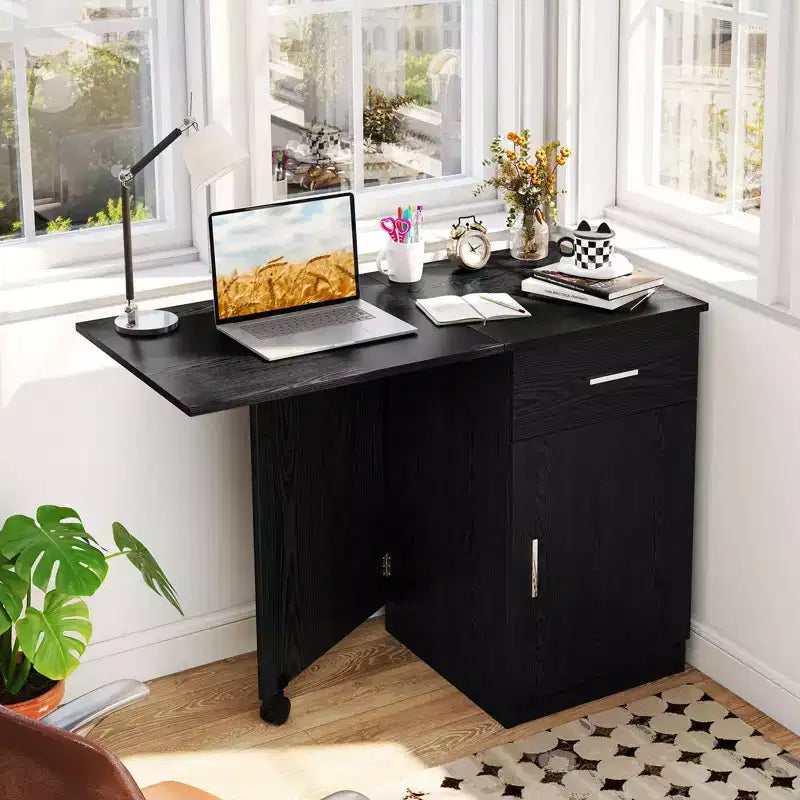 Bureau d'ordinateur pliable Costway avec armoire à tiroirs et étagère réglable à roulettes pour salon, Noir/Blanc