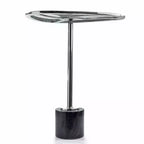 Table d'appoint sur pied HomeRoots 22 en aluminium noir fumé et argenté, verre et marbre