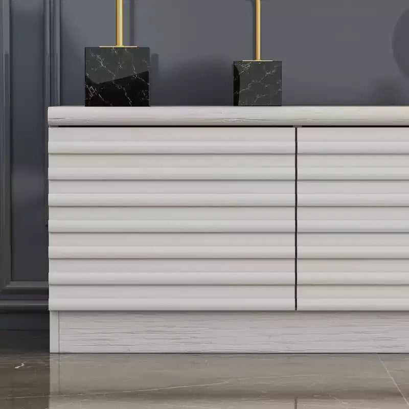 Meuble TV blanc au design minimaliste Famapy - Console multimédia : Lignes épurées, multiples compartiments et construction robuste