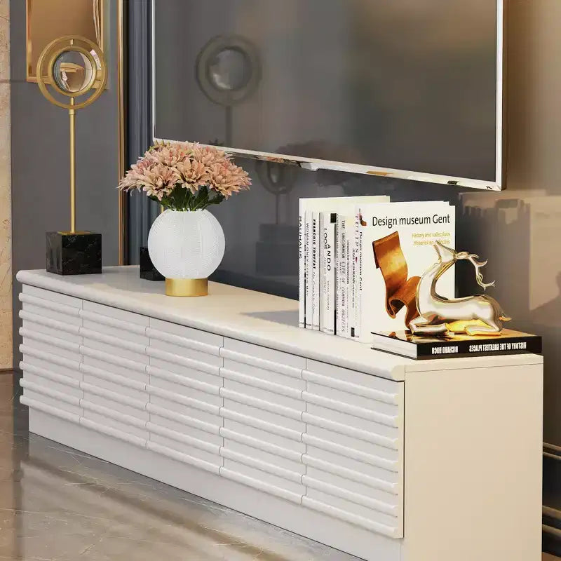 Meuble TV blanc au design minimaliste Famapy - Console multimédia : Lignes épurées, multiples compartiments et construction robuste