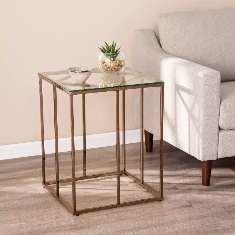 Table d'appoint contemporaine Nicholance avec plateau en verre - Champagne - SEI