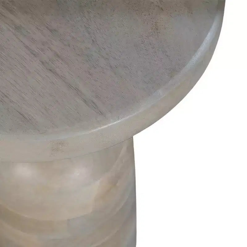 Table d'appoint ronde Royal Hampton de 30,5 cm, piédestal tourné, en bois de manguier beige au fini brun naturel