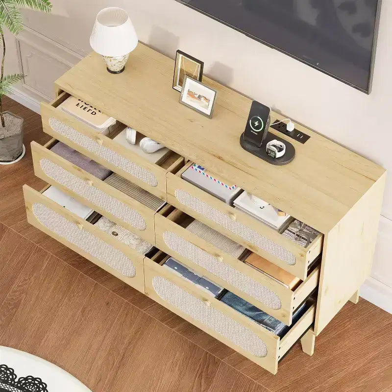 Commode 6 tiroirs en rotin avec prises et ports USB, meuble de rangement en bois pour chambre à coucher (assemblage simple)