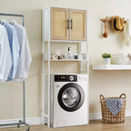 Meuble de rangement au-dessus des toilettes avec étagère réglable et portes en rotin, organisateur de salle de bain peu encombrant au-dessus des toilettes avec poignée en métal, blanc