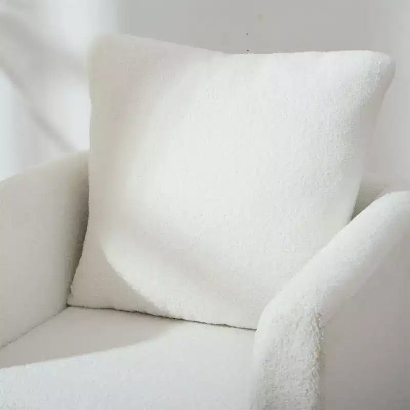 Fauteuil d'appoint en tissu Okak, chaise de lecture pour salon avec revêtement doux et oreiller, fauteuil avec pieds en bois massif pour salon ou chambre à coucher.