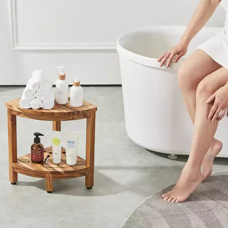 Banc de douche d'angle en teck VEVOR, hauteur 17", rayon 12", banc de douche d'angle 100 % bois de teck, 136 kg avec étagère de rangement, tabouret de douche, marron