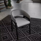 Chaises de salle à manger avec accoudoirs en U LeisureMod Cali, lot de 2, revêtement en cuir avec dossier ouvert pour cuisine moderne, salle à manger, café, bistrot