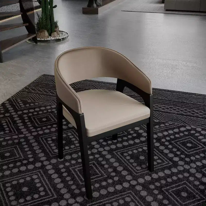 Chaises de salle à manger avec accoudoirs en U LeisureMod Cali, lot de 2, revêtement en cuir avec dossier ouvert pour cuisine moderne, salle à manger, café, bistrot