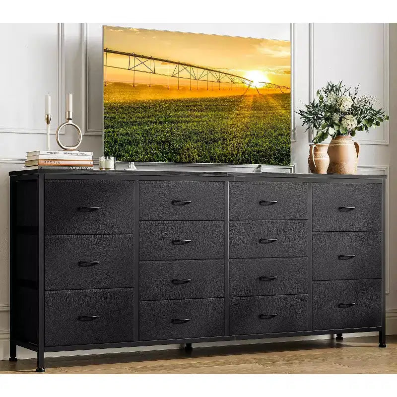 Commode Meuble TV de 63 po de large pour téléviseur de 65, 70, 75 po, avec 14 tiroirs pour chambre à coucher avec prises de courant, grand meuble de divertissement long en tissu
