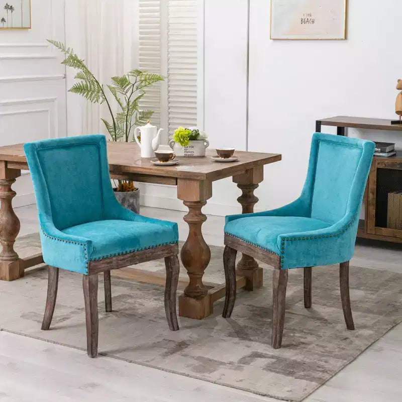 Okak Lot de 2 chaises de salle à manger rétro, chaises confortables en tissu avec coussins épais, chaises d'appoint de cuisine avec pieds en bois massif et clous décoratifs en bronze.