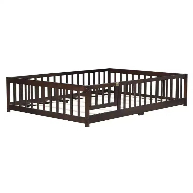 Lit au sol intégral MAYEERTY avec clôture et porte, barrières de lit en bois d'hévéa marron