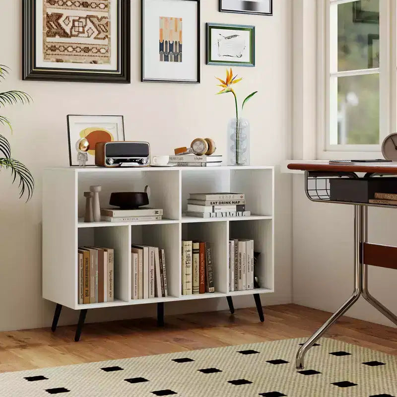 Meuble pour Platine Vinyle Costway avec Station de Recharge Étagères Ouvertes et Compartiments Pieds Surélevés Marron/Blanc