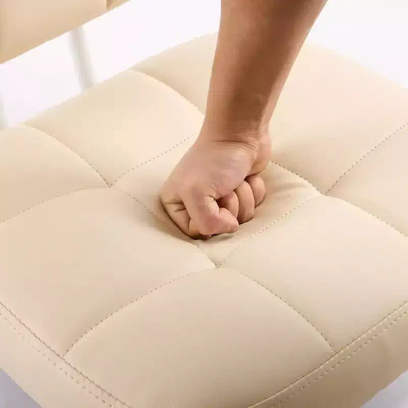 VINGLI Chaise de bureau compacte et petite, jolie chaise de coiffeuse sans accoudoirs avec roulettes, dossier bas, chaise de travail réglable en hauteur pour petits espaces, en cuir PU