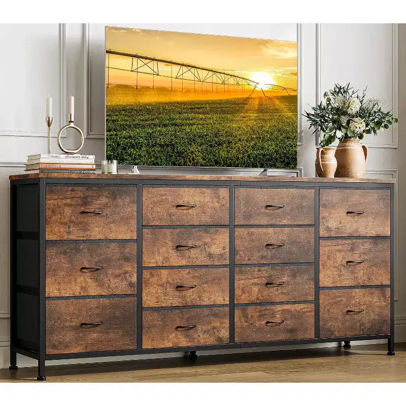 Commode à 14 tiroirs, commode en tissu de 63 po avec prise de courant pour téléviseur de 75 po, long meuble de rangement pour salon