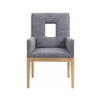 Meridian Furniture, Chaise de salle à manger avec accoudoirs en tissu texturé lin Gwendolyn
