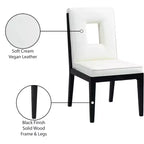 Meridian Furniture, Chaise de salle à manger Gwendolyn en cuir végétalien, lot de 2