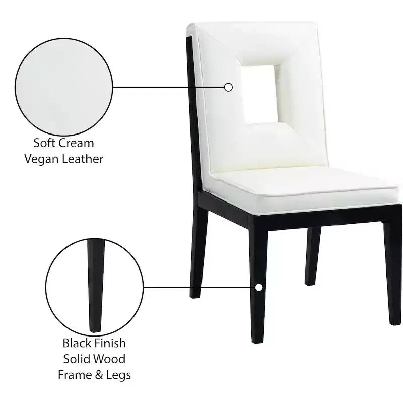 Meridian Furniture, Chaise de salle à manger Gwendolyn en cuir végétalien, lot de 2