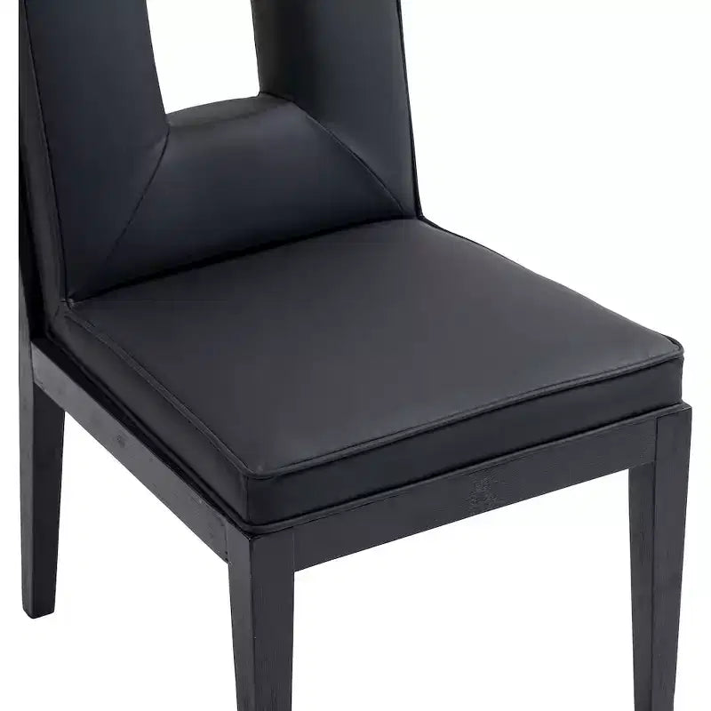 Meridian Furniture, Chaise de salle à manger Gwendolyn en cuir végétalien, lot de 2