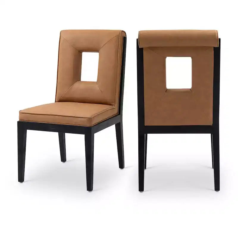 Meridian Furniture, Chaise de salle à manger Gwendolyn en cuir végétalien, lot de 2