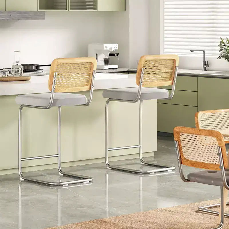 PexFix Lot de 2 tabourets de bar hauteur comptoir, tabourets de bar en velours rembourrés avec dossier en rotin, tabourets de 66 cm de hauteur, chaises de bar sans accoudoirs pour îlot de cuisine, gris