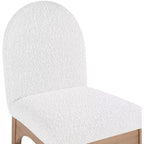 Meridian Furniture, Chaise de salle à manger Waldorf en tissu bouclé