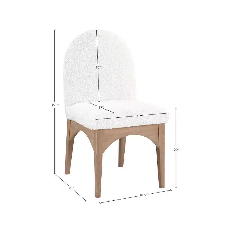 Meridian Furniture, Chaise de salle à manger Waldorf en tissu bouclé