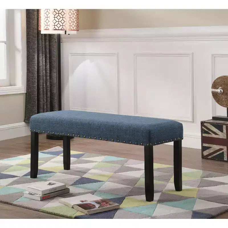 Banc de salle à manger en tissu Biony Roundhill Furniture avec garniture cloutée
