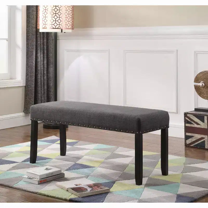 Banc de salle à manger en tissu Biony Roundhill Furniture avec garniture cloutée