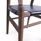 Chaise de salle à manger Christopher Knight Home Gessford en similicuir rustique et bois de frêne