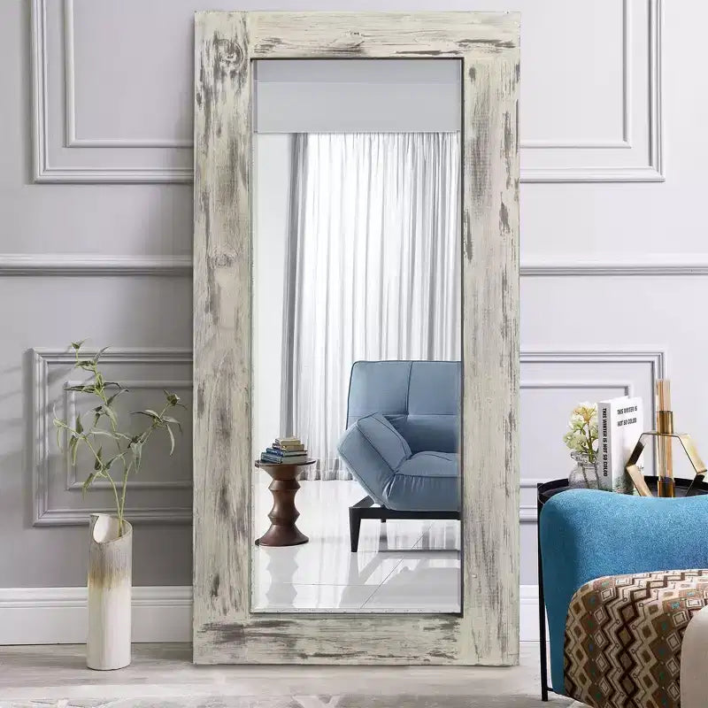 PexFix Miroir de ferme rectangulaire pleine longueur à cadre en bois massif de 31 po l. x 71 po H, à poser, blanc vieilli