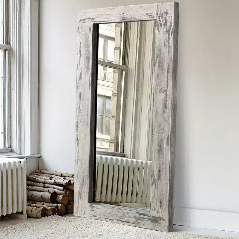 PexFix Miroir de ferme rectangulaire pleine longueur à cadre en bois massif de 31 po l. x 71 po H, à poser, blanc vieilli