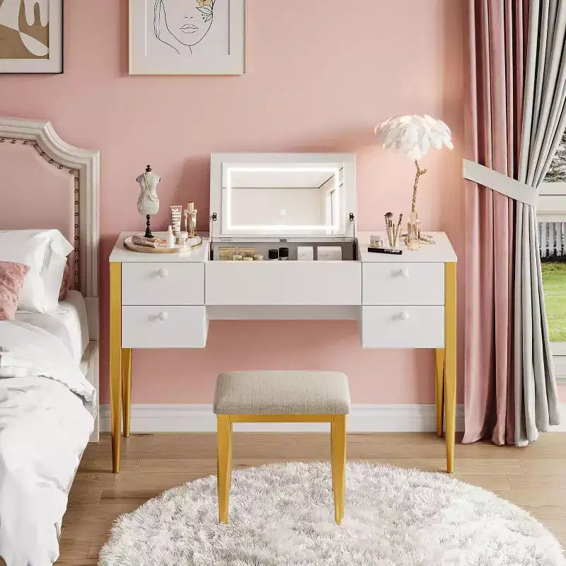 Acekool 47 Coiffeuse avec Miroir Rabattable, Lumières LED, 3 Modes d'Éclairage, 5 Tiroirs, Table 3-en-1 avec Chaise, Blanc et Or