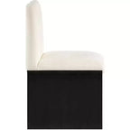 Chaise de salle à manger Meridina Furniture, revêtue de tissu chenille crème Shaw