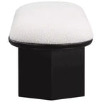 Meridian Furniture, Banc en Tissu Bouclé Wilshire