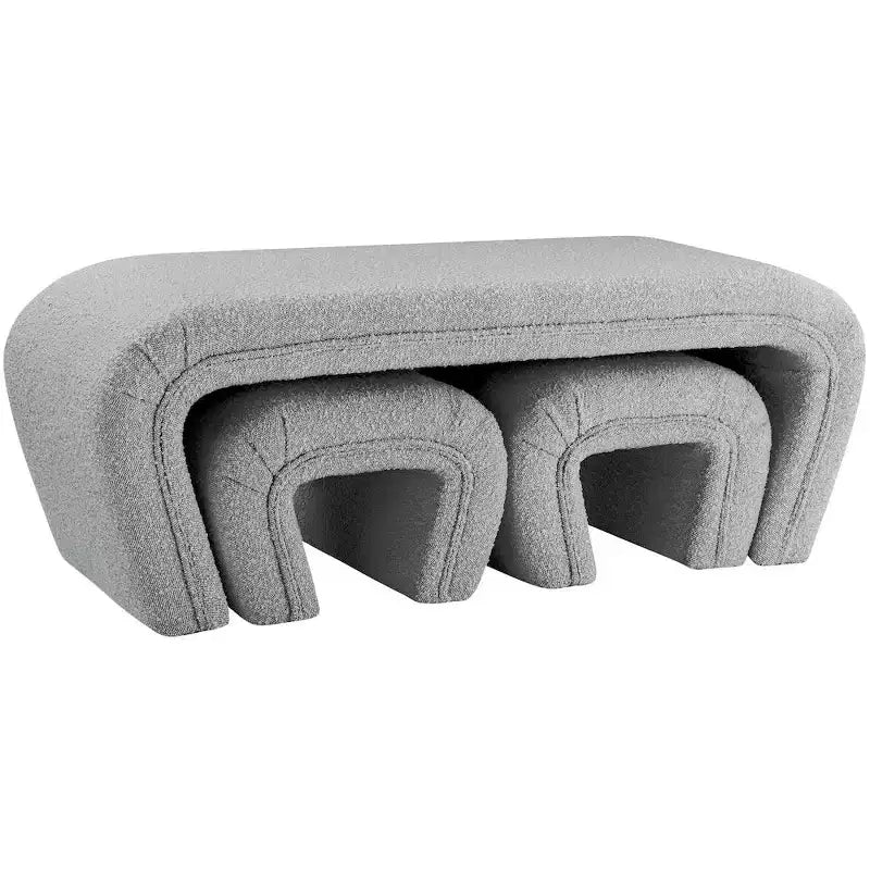 Meridian Furniture,Banc Odelia en tissu bouclé