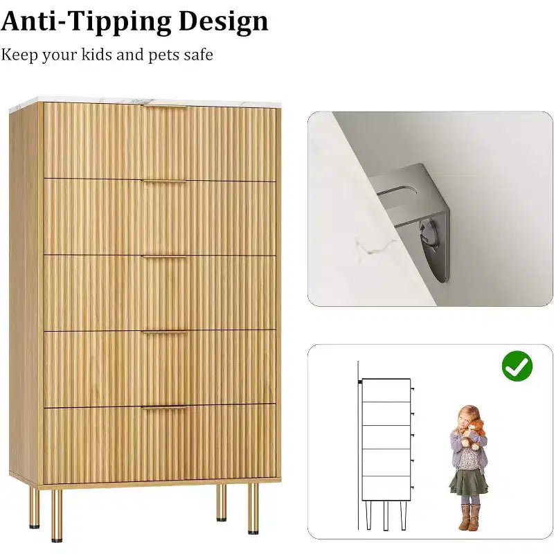 Acekool Commode à 5 Tiroirs, Grande Commode Moderne avec Panneaux Cannelés, Larges Poignées Dorées, Organisateur de Rangement de Chambre pour Placard, Salon, Entrée
