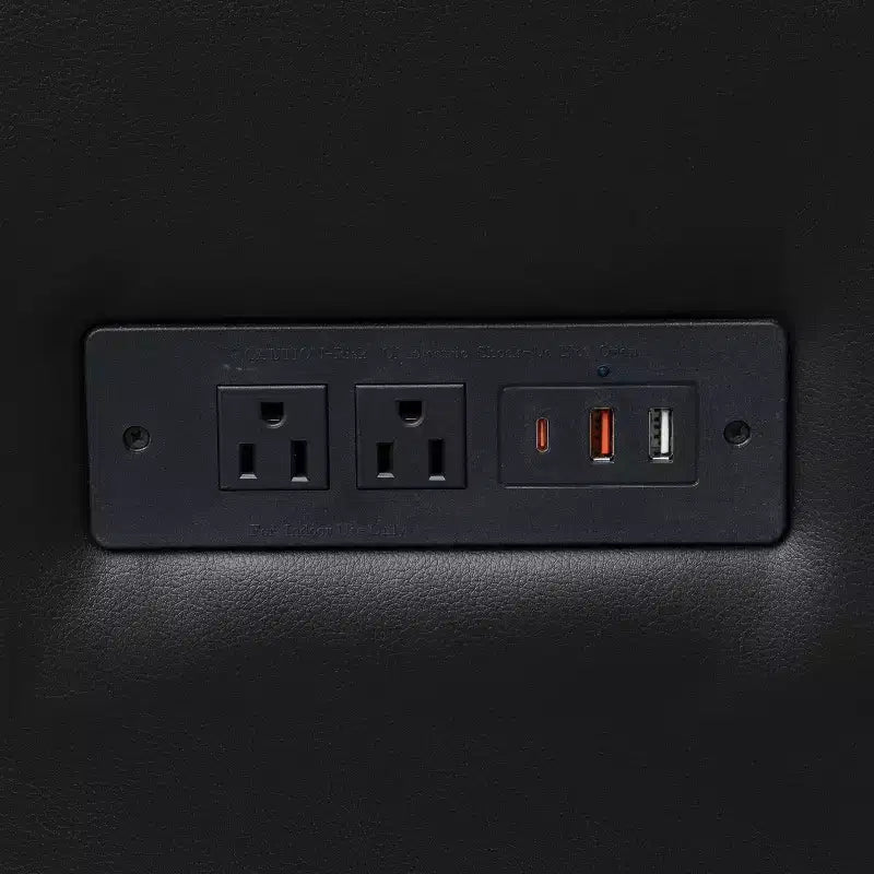 Fauteuil de réception Flash Furniture Agent en similicuir noir avec borne de recharge latérale droite, comprenant 2 prises, 2 ports USB, 1 port USB-C, pieds en bois massif