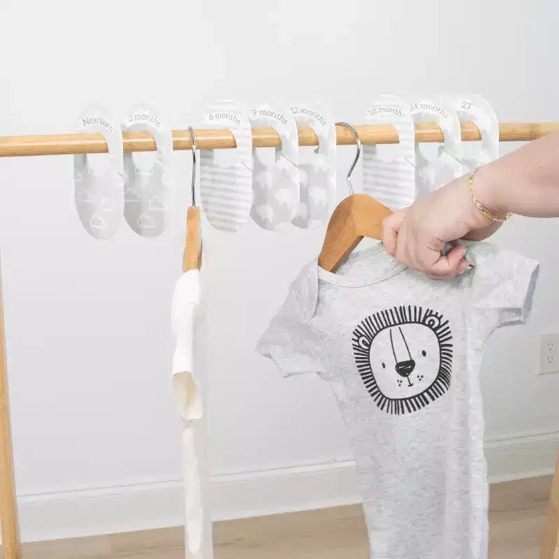 The Peanutshell Lot de 10 séparateurs pour penderie de bébé, gris