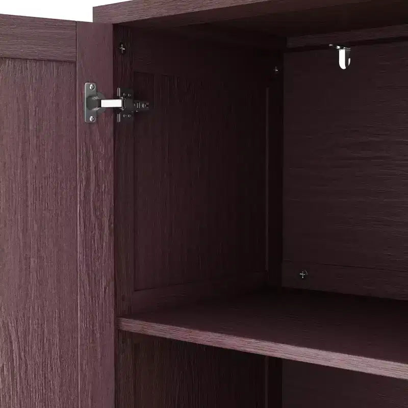 Buffet décoratif rustique en rotin Okak avec 4 portes et étagères réglables, buffet fonctionnel pour cuisine et salle à manger