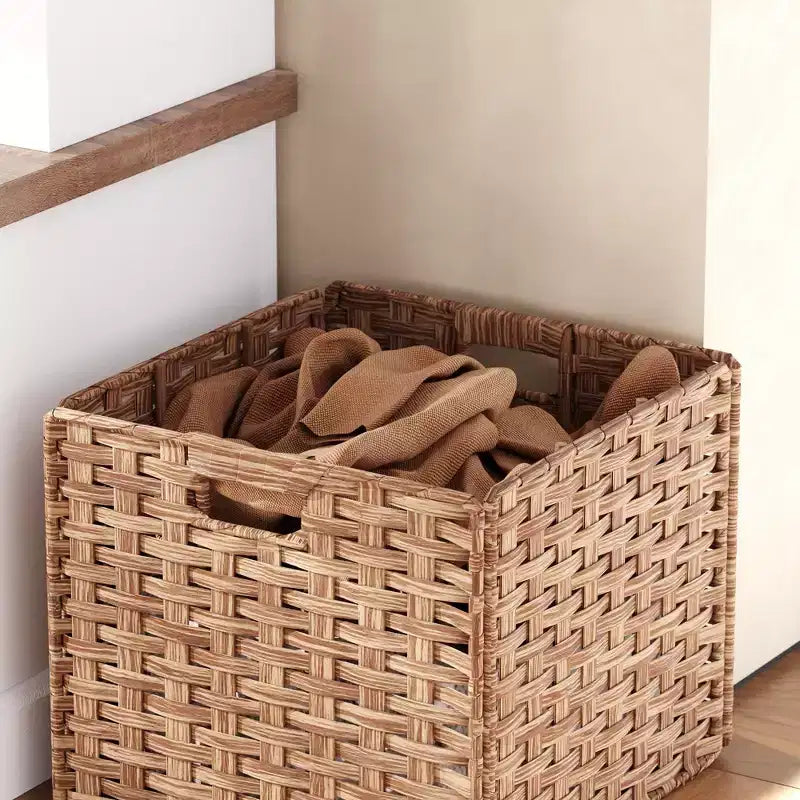 Banc de rangement d'entrée blanc et chêne avec patères, étagères et 2 paniers tressés meuble d'entrée