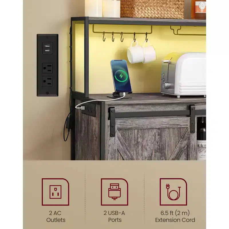 Meuble de bar à café SONGMICS HOME avec éclairage LED intelligent, portes de grange coulissantes, crochets en S, rangement pour le vin