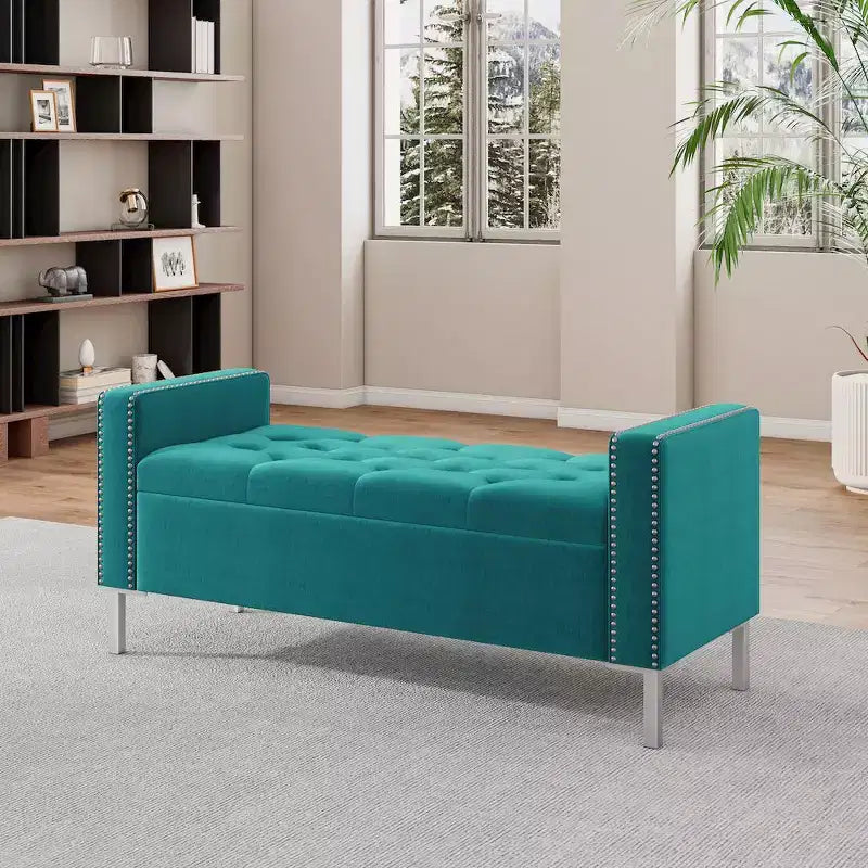 HL Home Furnishings, Pouf de rangement capitonné à accoudoirs carrés