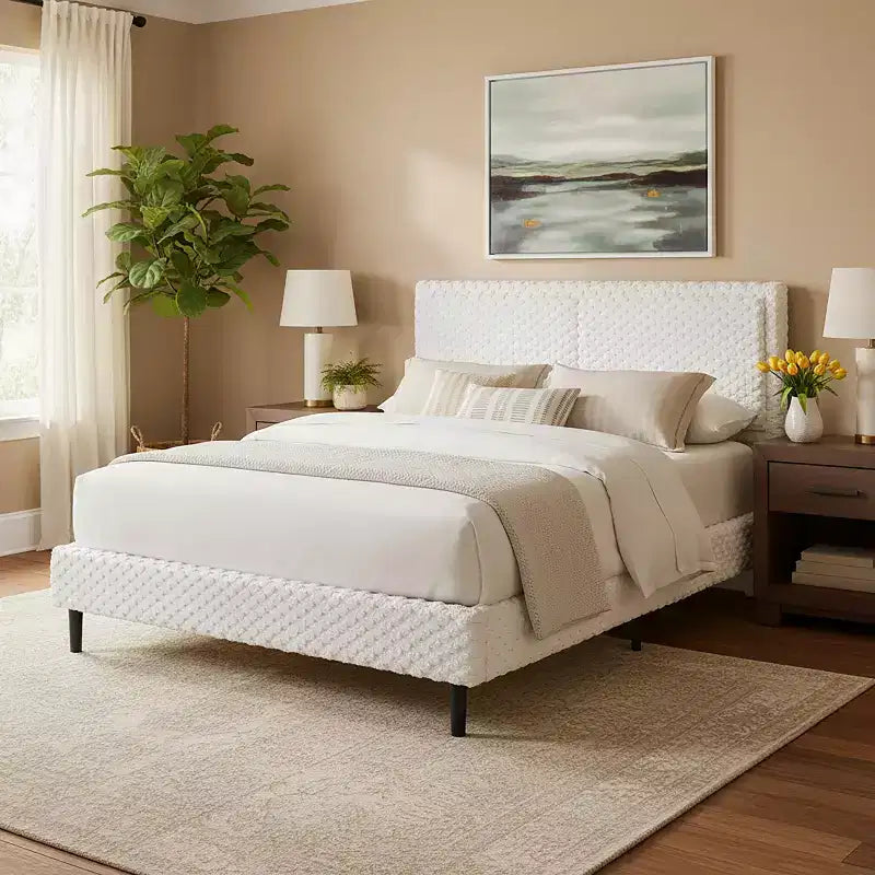 Lit rembourré moderne avec tête de lit Christopher Knight Home Cassandra
