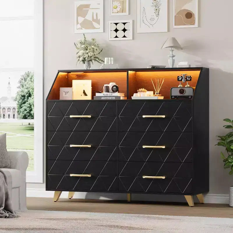 6-Drawer Dresser with Charging Station - Freestanding Storage Cabinet for Bedroom Living Room