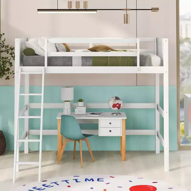Lit mezzanine en bois massif Okak, avec échelle et barrières de sécurité, Lit haut et minimaliste pour chambre d'enfant ou d'adolescent
